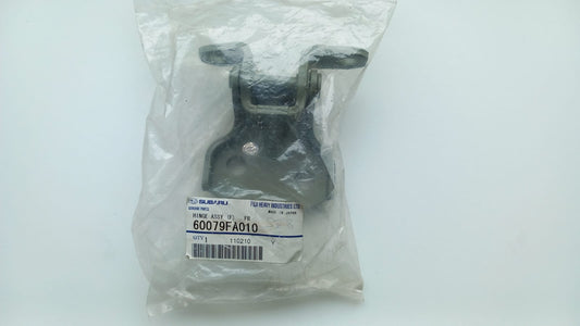 Genuine Subaru Impreza GE GH GR GV 2005-2012 door hinge, part numbers 60079FA010 and 60079FA031